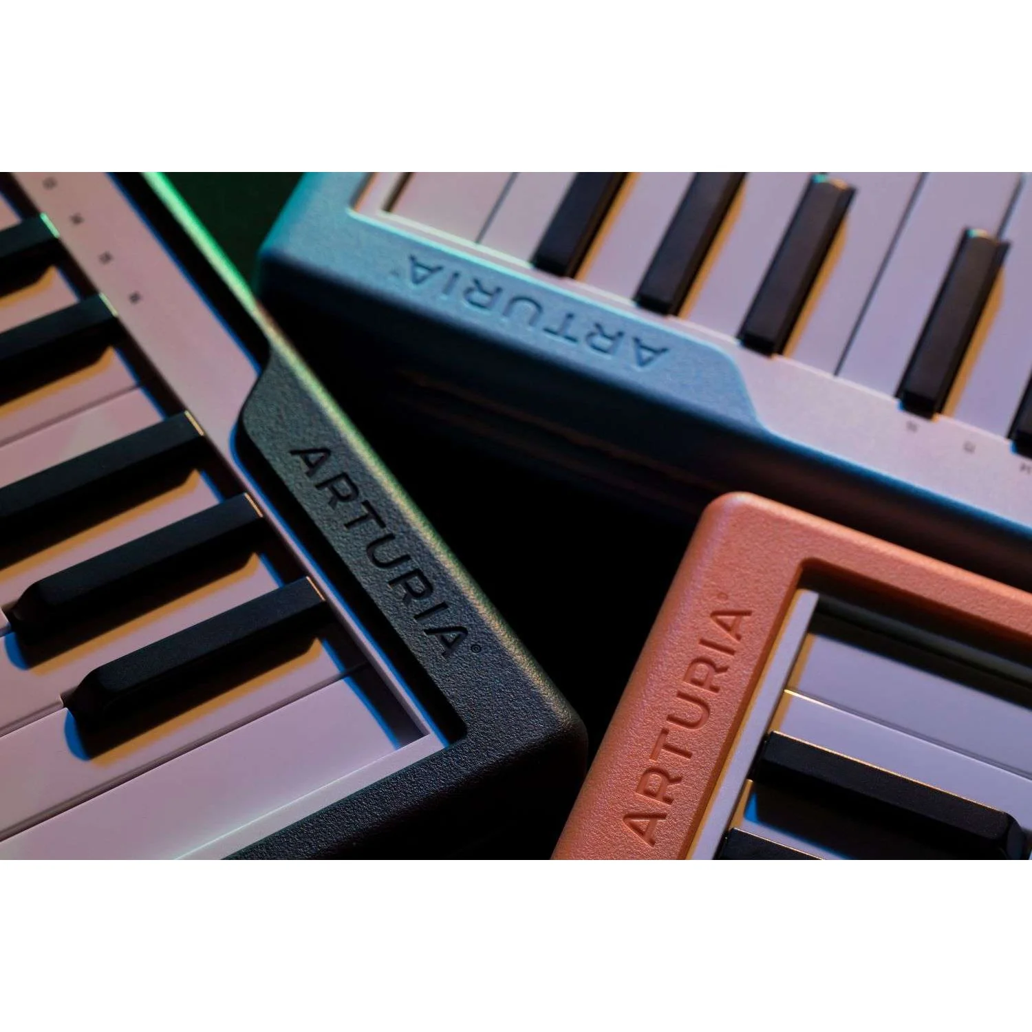 Arturia MICROLAB-OR MicroLab 25-Key Keyboard Controller, Orange - Image 4