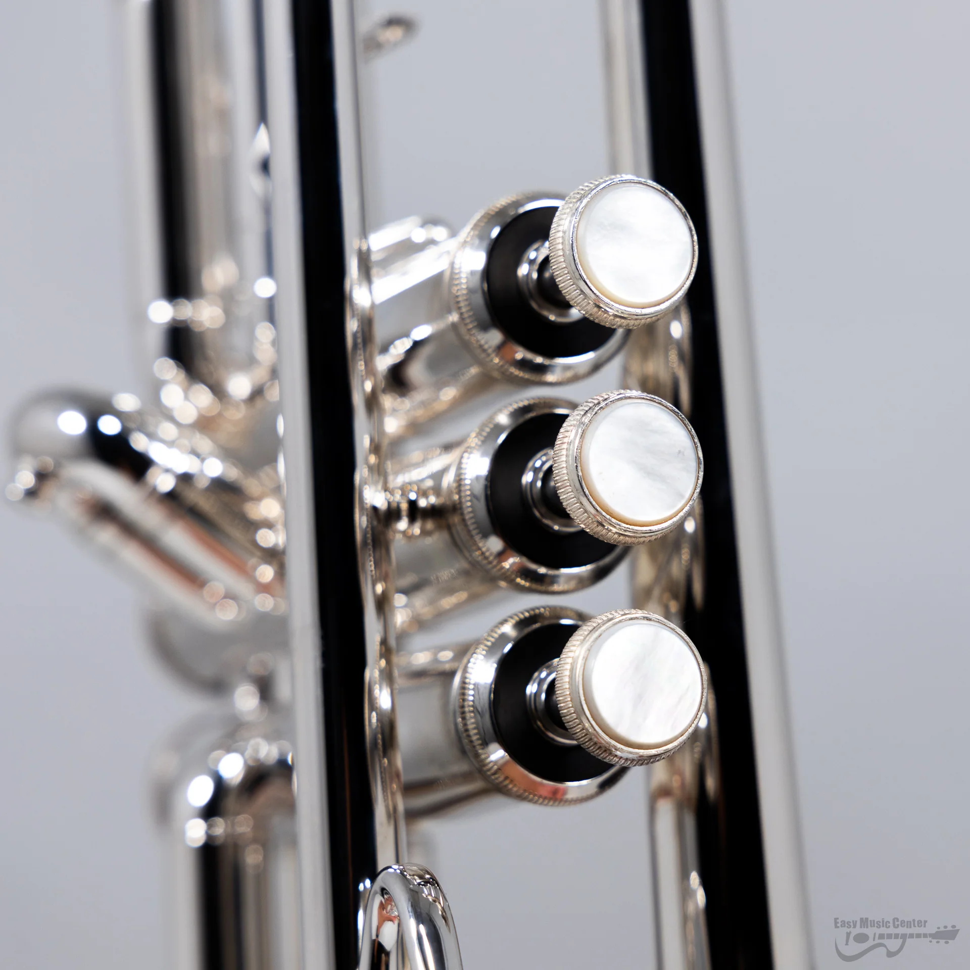 Bach "Apollo" 170S43GYR Bb Trumpet in Silver Plate - Image 3