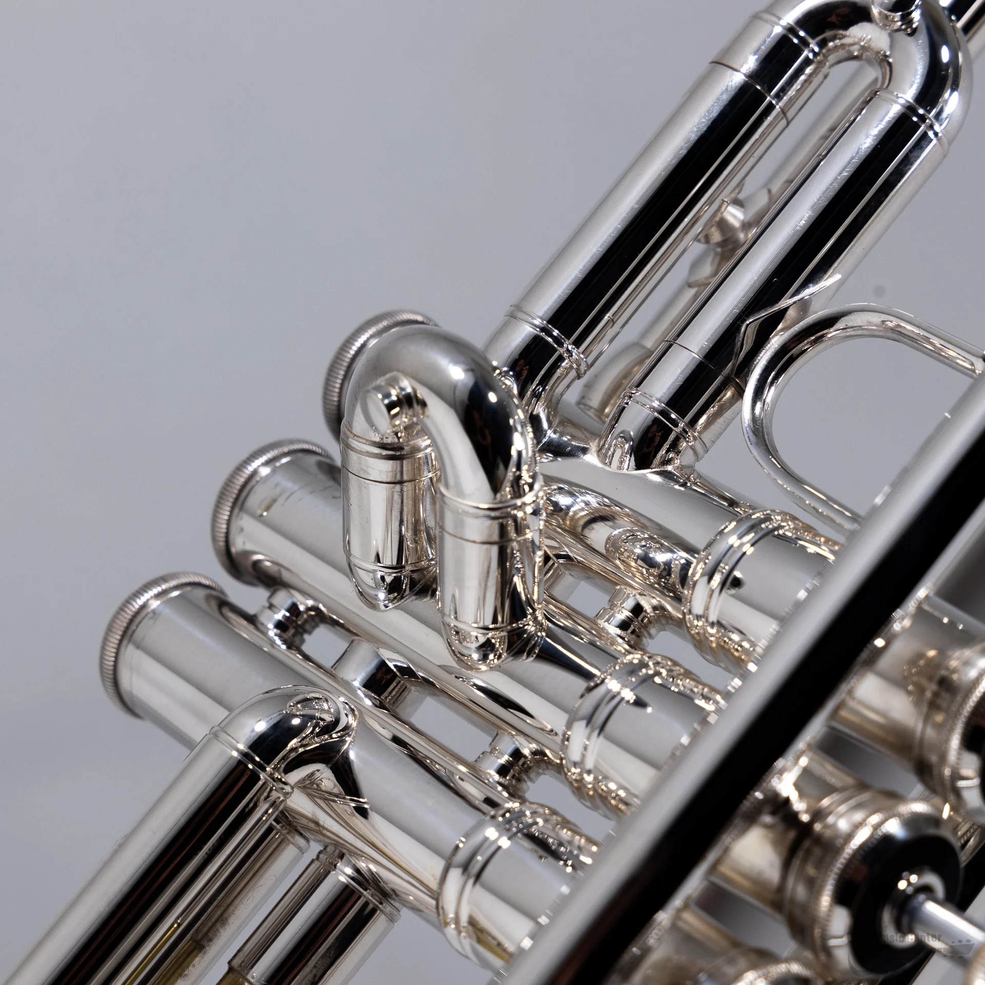 Bach "Apollo" 170S43GYR Bb Trumpet in Silver Plate - Image 5