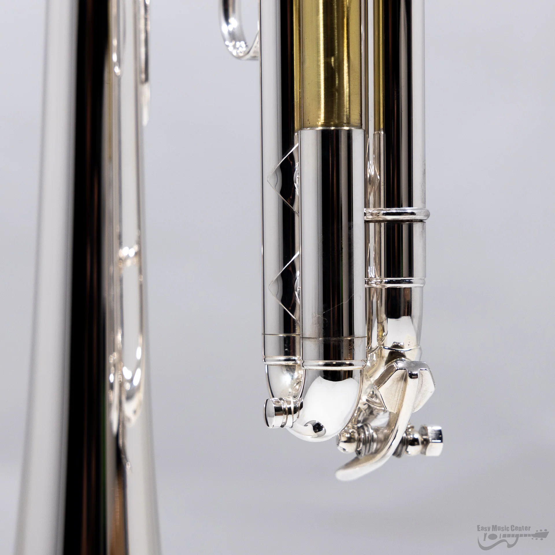 Bach "Apollo" 170S43GYR Bb Trumpet in Silver Plate - Image 6