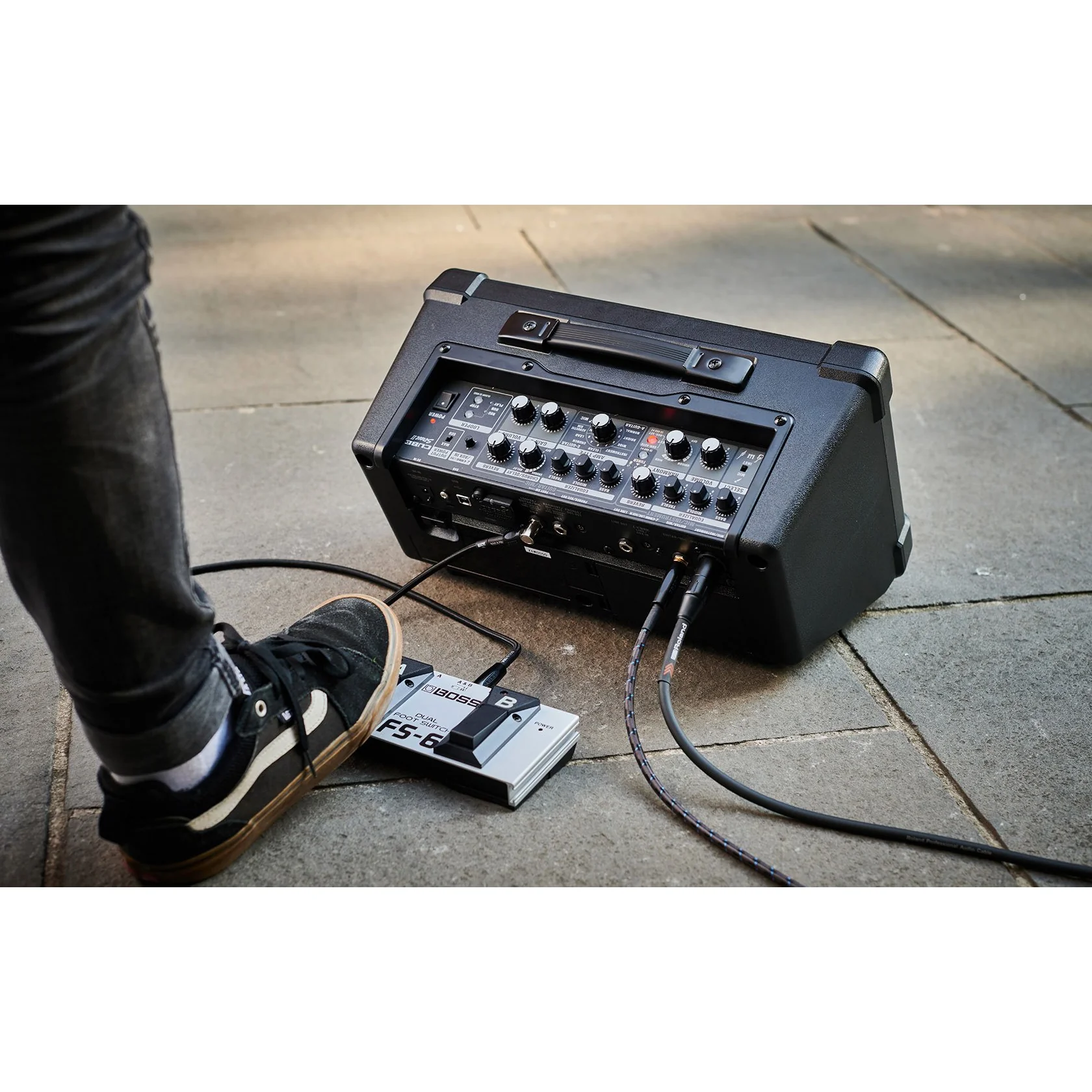 Boss CUBE-ST2 CUBE Street II Amplifier - Image 4