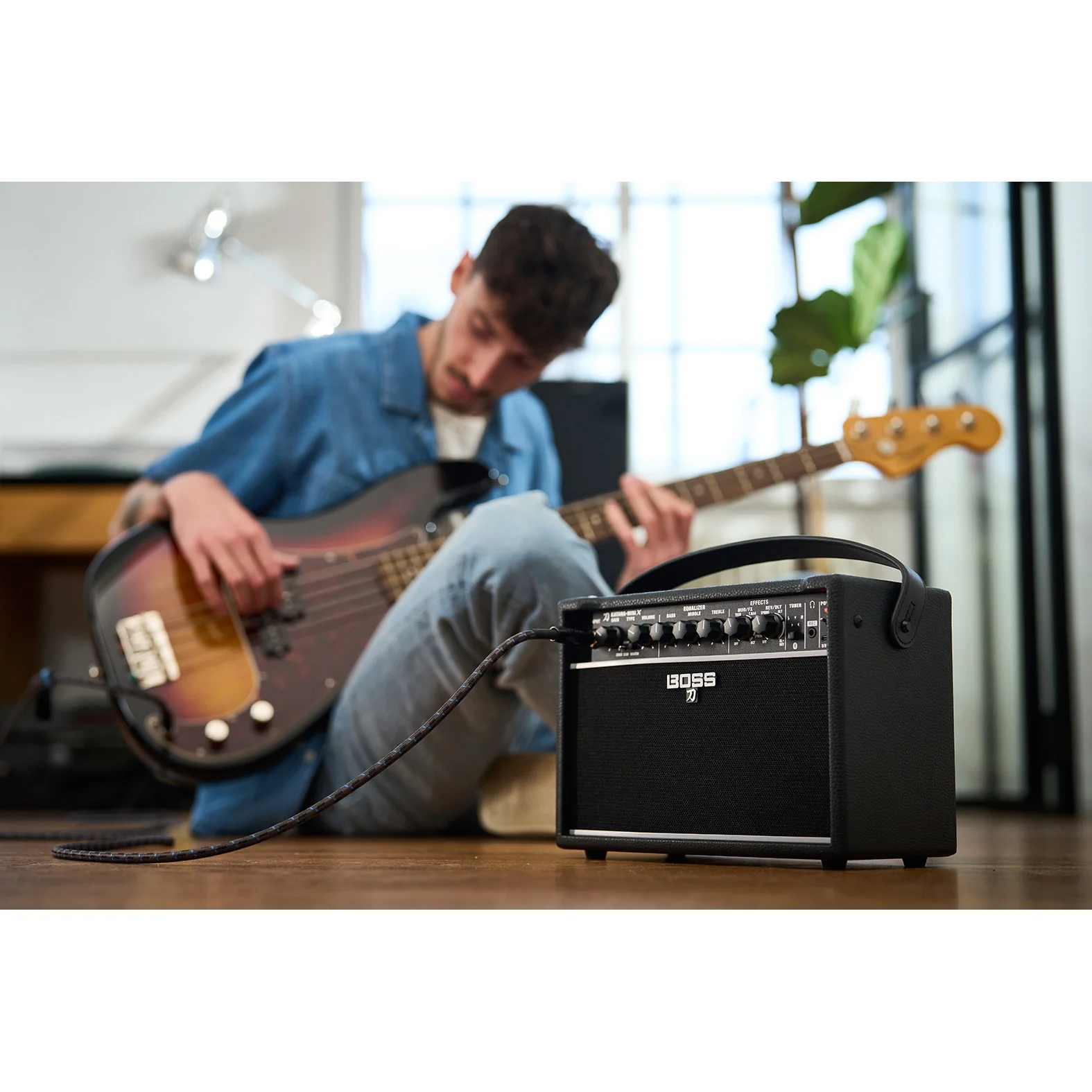 Boss KTN-MINI-X Katana Mini X 10W Guitar Amplifier - Image 4