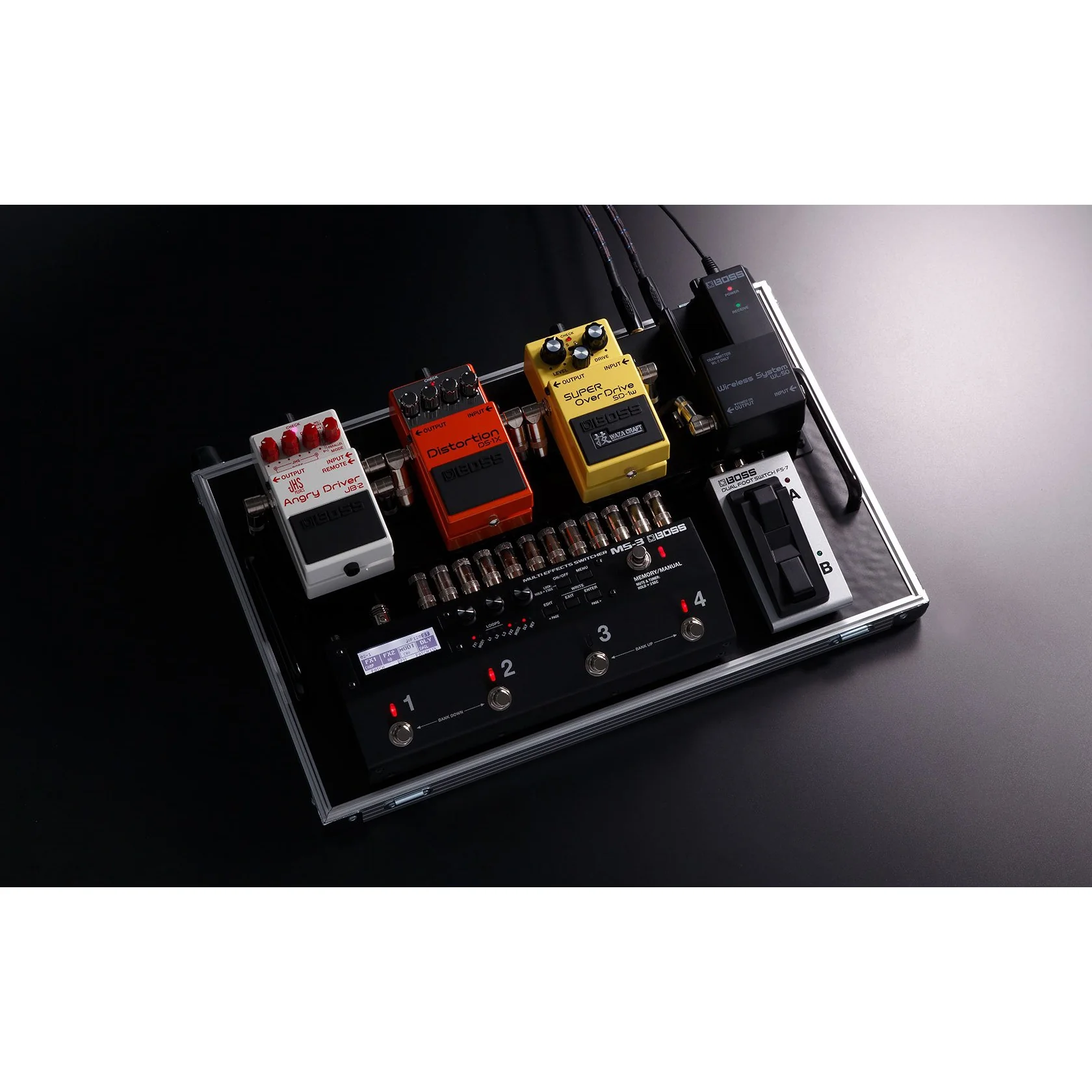 Boss WL-50 Guitar Wireless System w/ Built-in Charging - Image 7