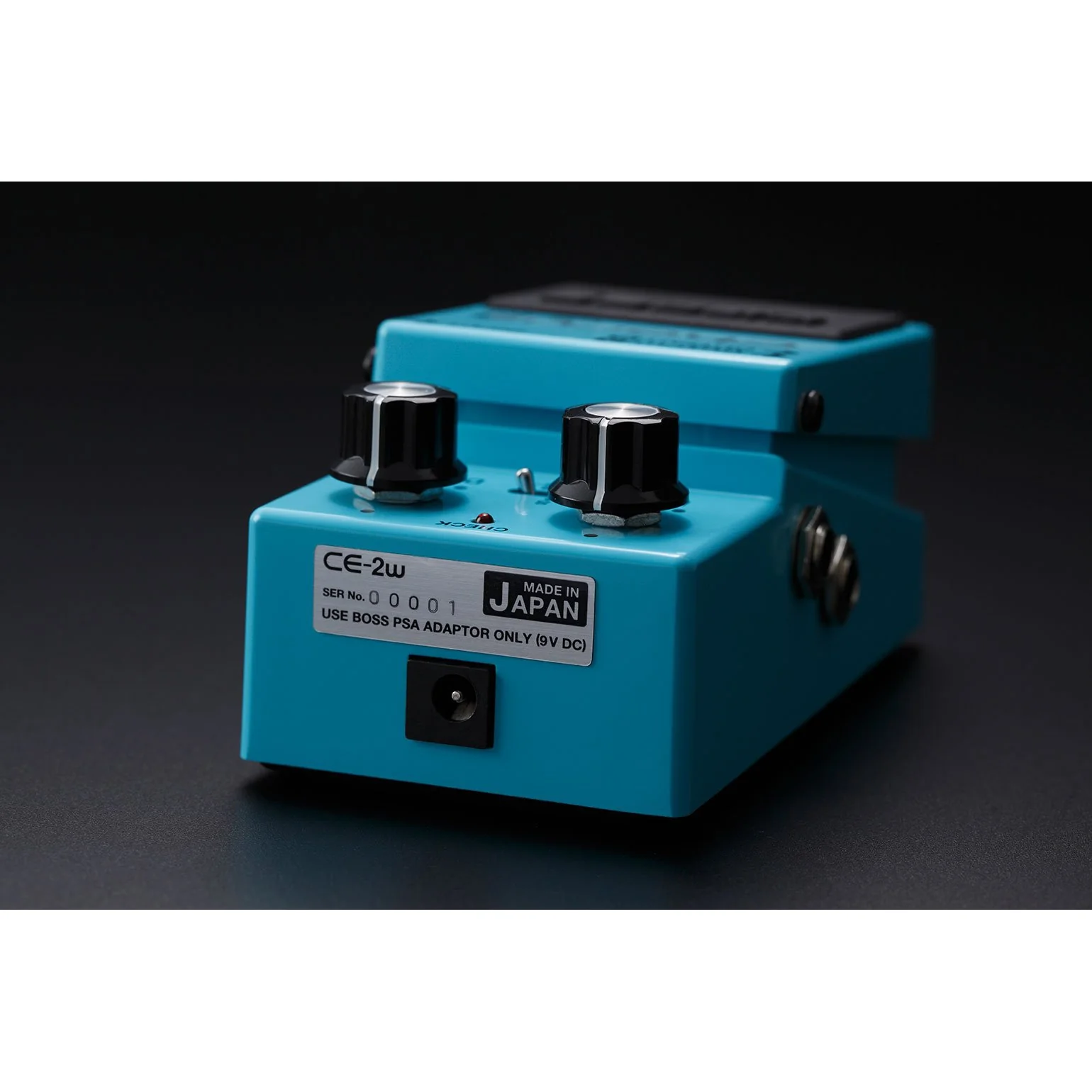 Boss CE-2W Waza Craft Chorus Effects Pedal - Image 5
