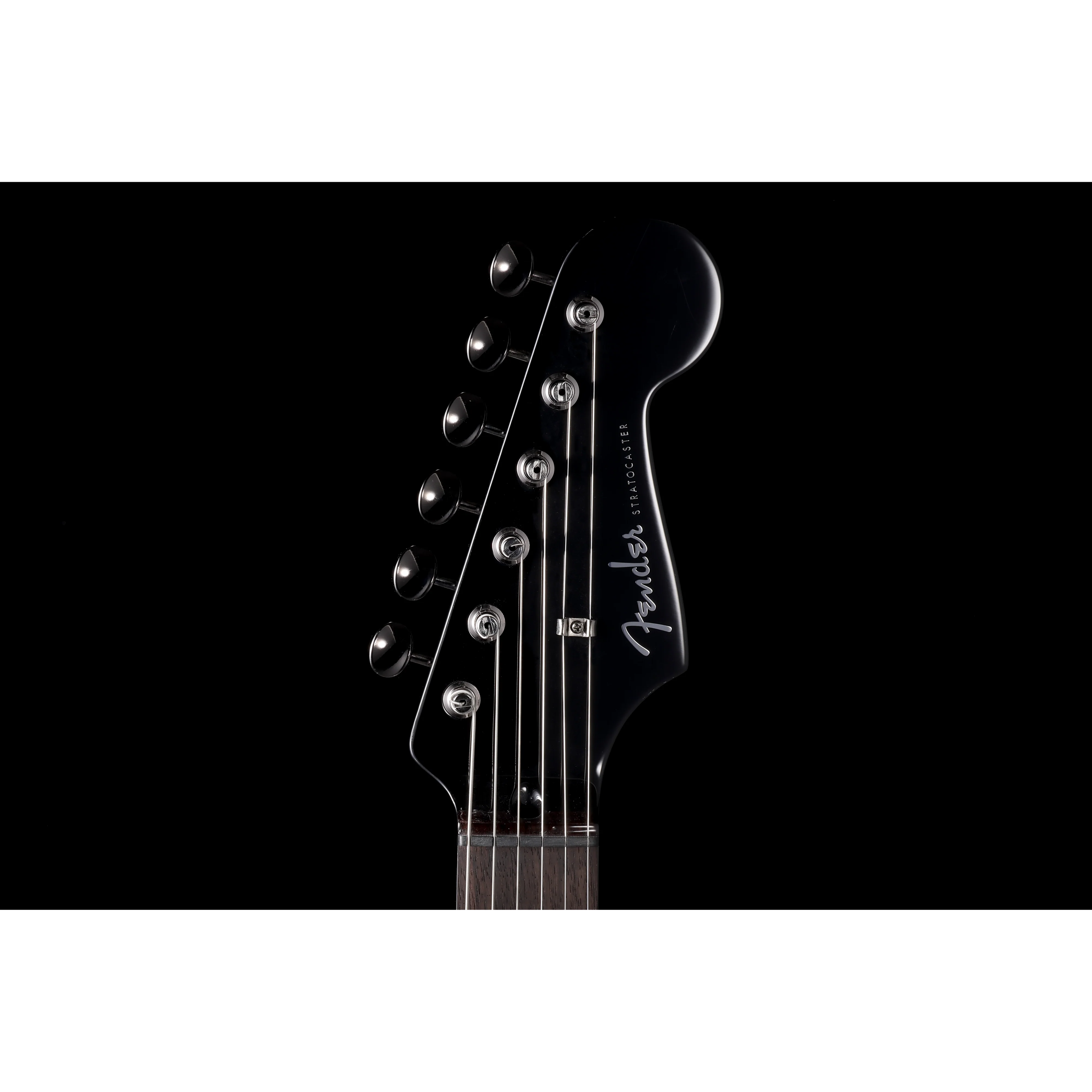 Fender 560-1000-899 LE MIJ Final Fantasy XIV Strat - Image 15