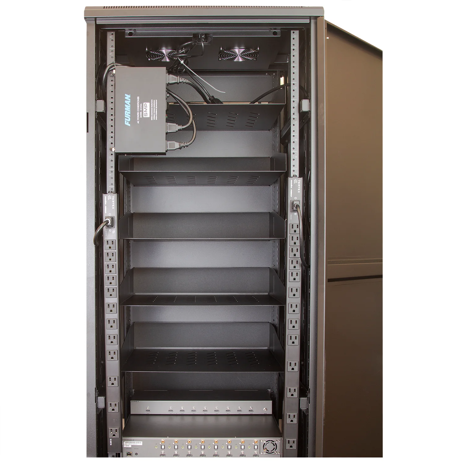 Furman VT-EXT12 12 outlet power strip, rack vertical mount - Image 3