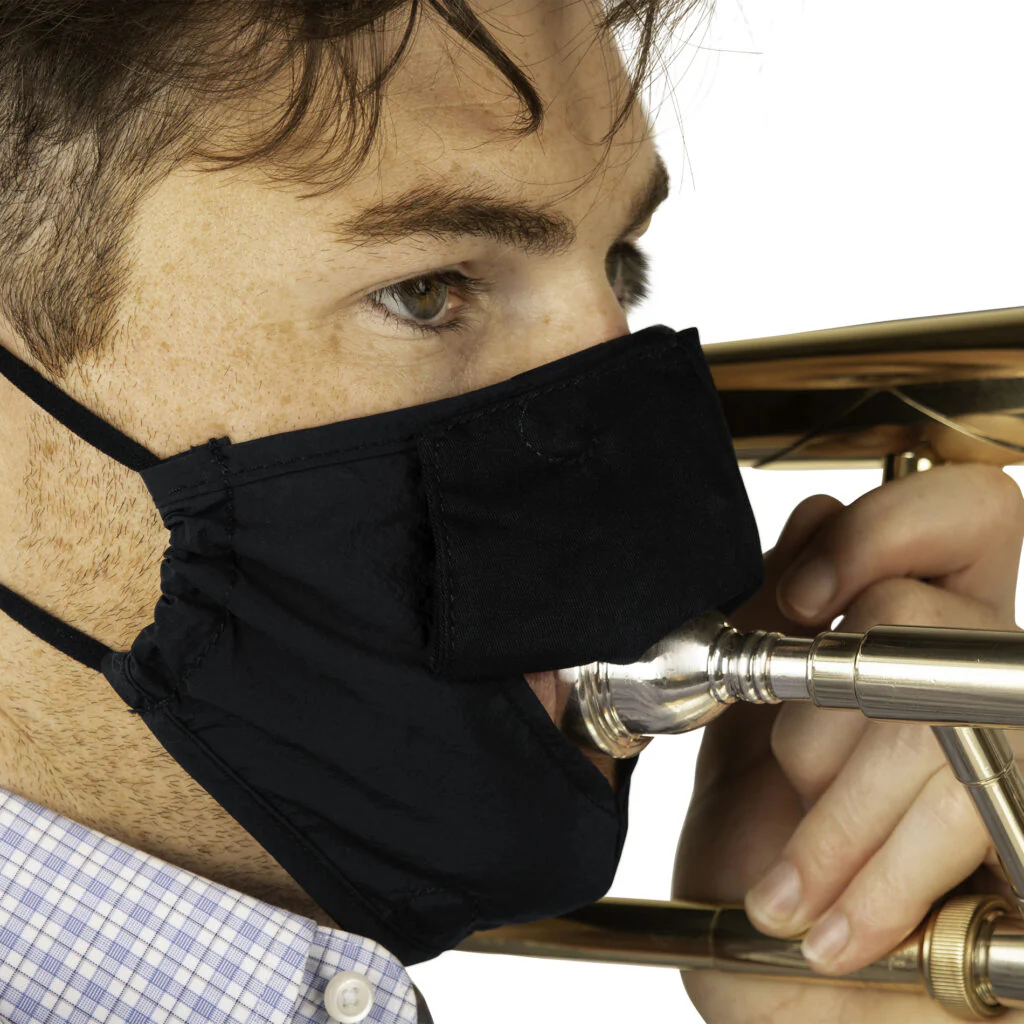 Gator GBOM-MEDIUMBK Dual-Layer Wind Instrument Face Mask, Medium - Image 5