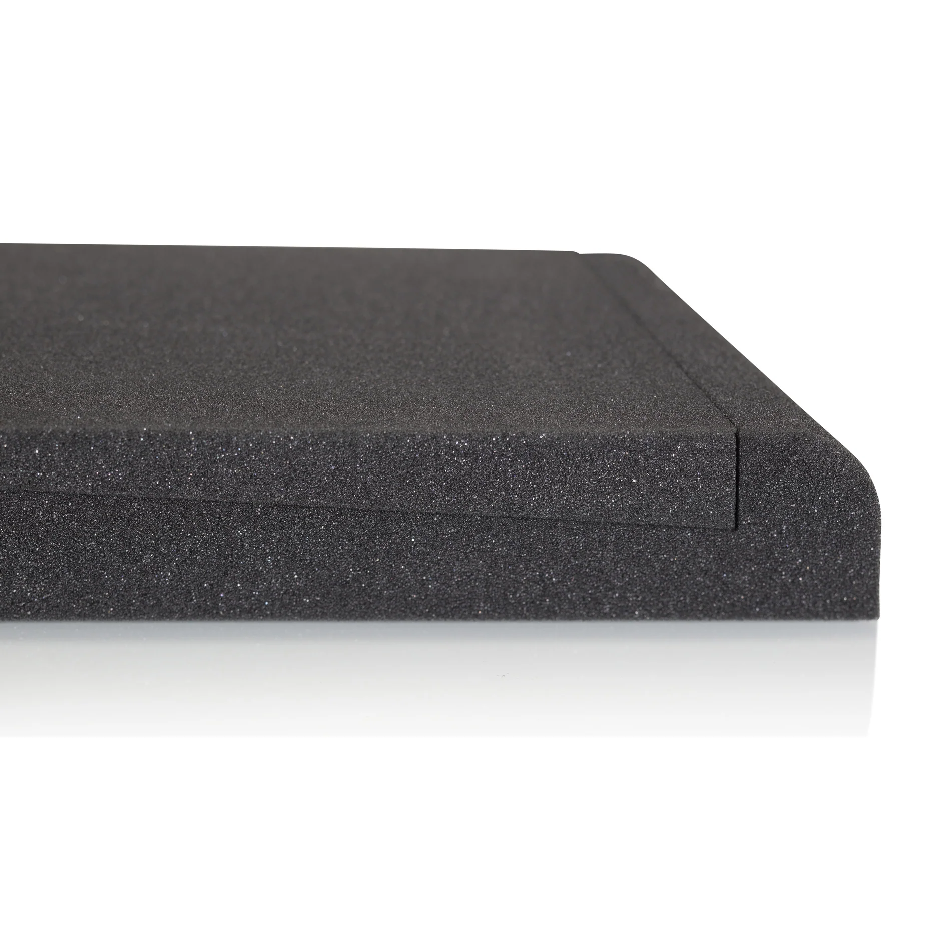 Gator GFW-ISOPAD-MD Monitor Isolation Pads, Medium - Image 2
