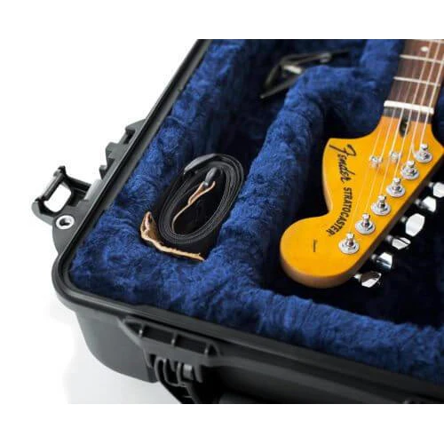 Gator GWP-ELECTRIC ATA Impact & Water Proof Guitar Case with Power Claw Latches for Standard Strat/Tele style Electrics - Image 6