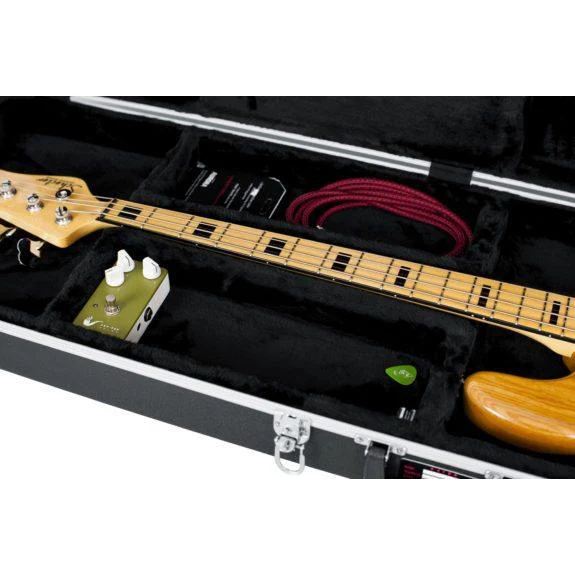 Gator GC-BASS Bass Guitar Case: 47.4" X 13.6" X 2.4" - Image 7