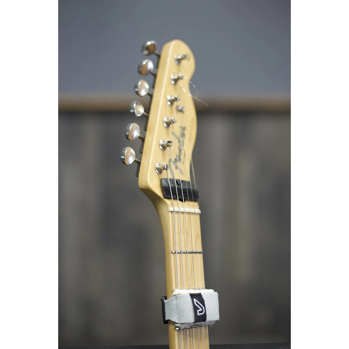 Gruv Gear FWG2-BLK-SM FretWedge Headstock Mute, 2-Pack, Small, 4-String Bass, 6-String Guitar, Black - Image 3