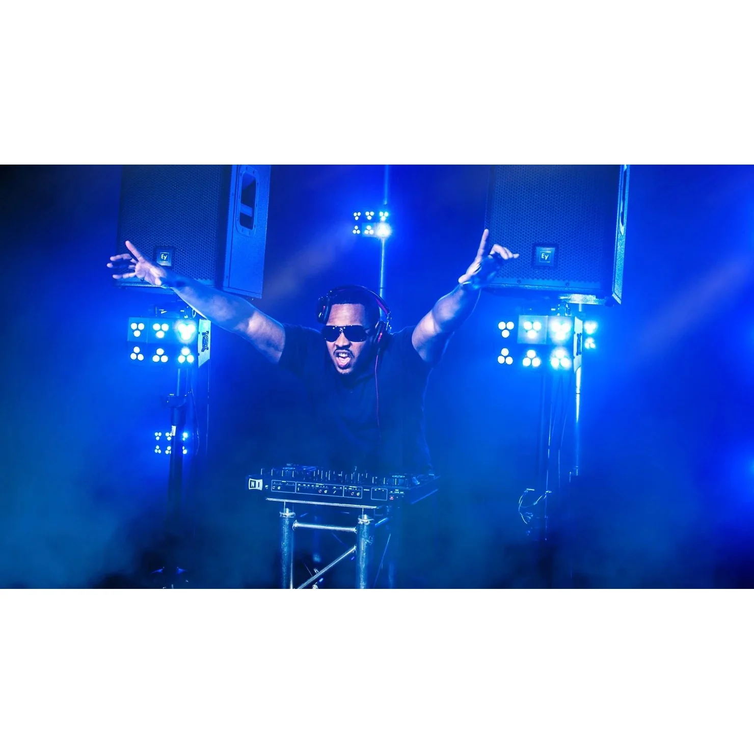 Chauvet H700 Hurricane 700 Fog Machine - Image 3