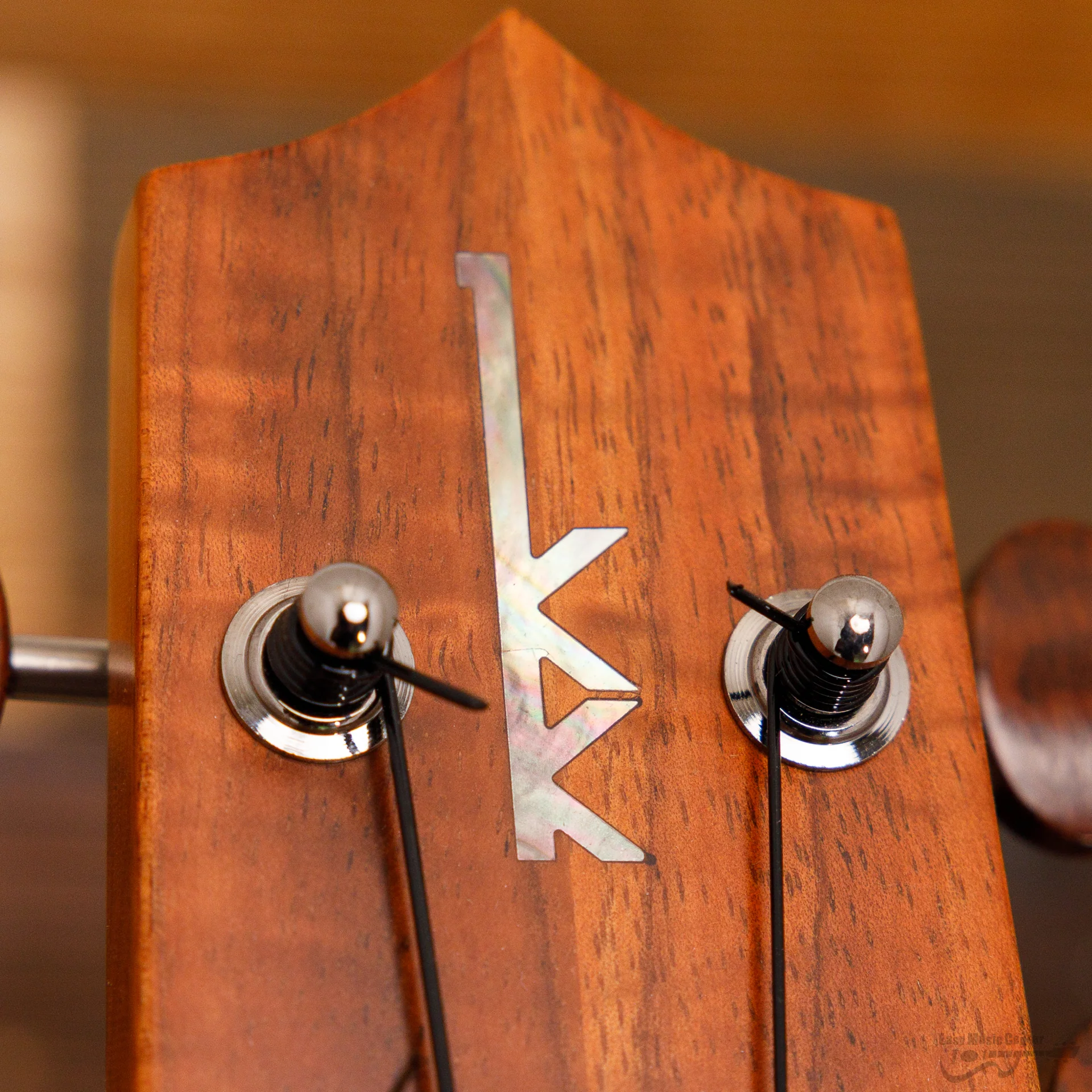 Kamaka HF-36D Deluxe Koa 6-String Tenor Ukulele (#241445) - Image 11