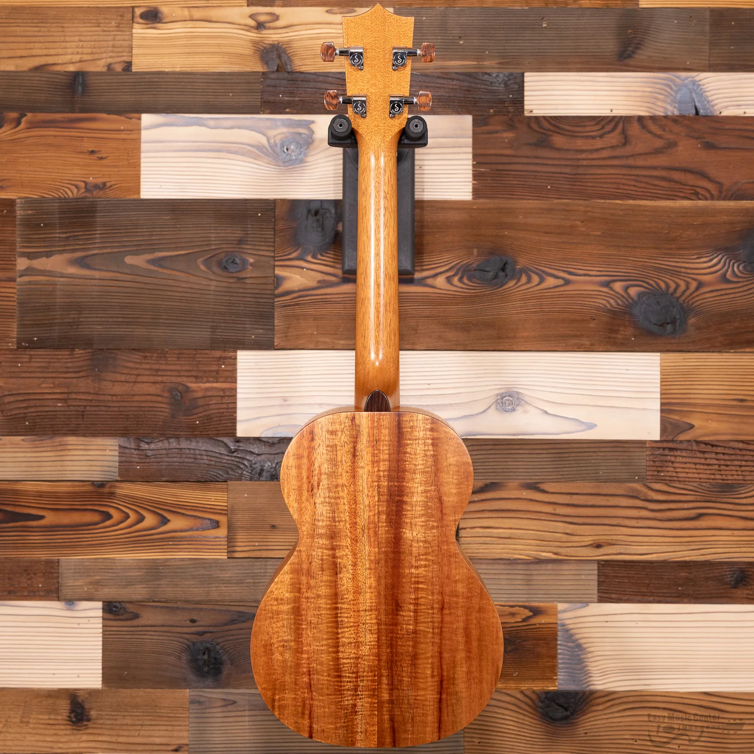 Kamaka HF3 Koa Tenor Ukulele (#250765) - Image 2