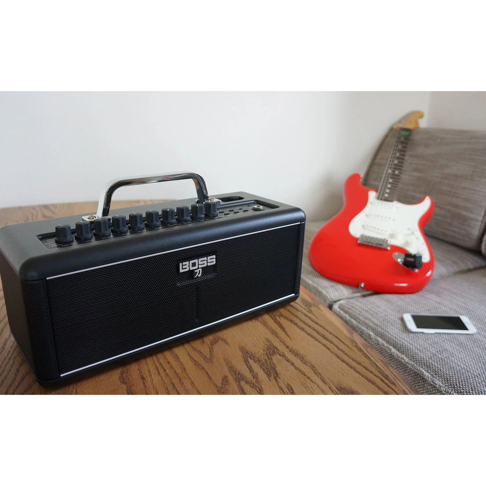 Boss KTN-AIR Katana Wireless Guitar and Amp System - Image 5