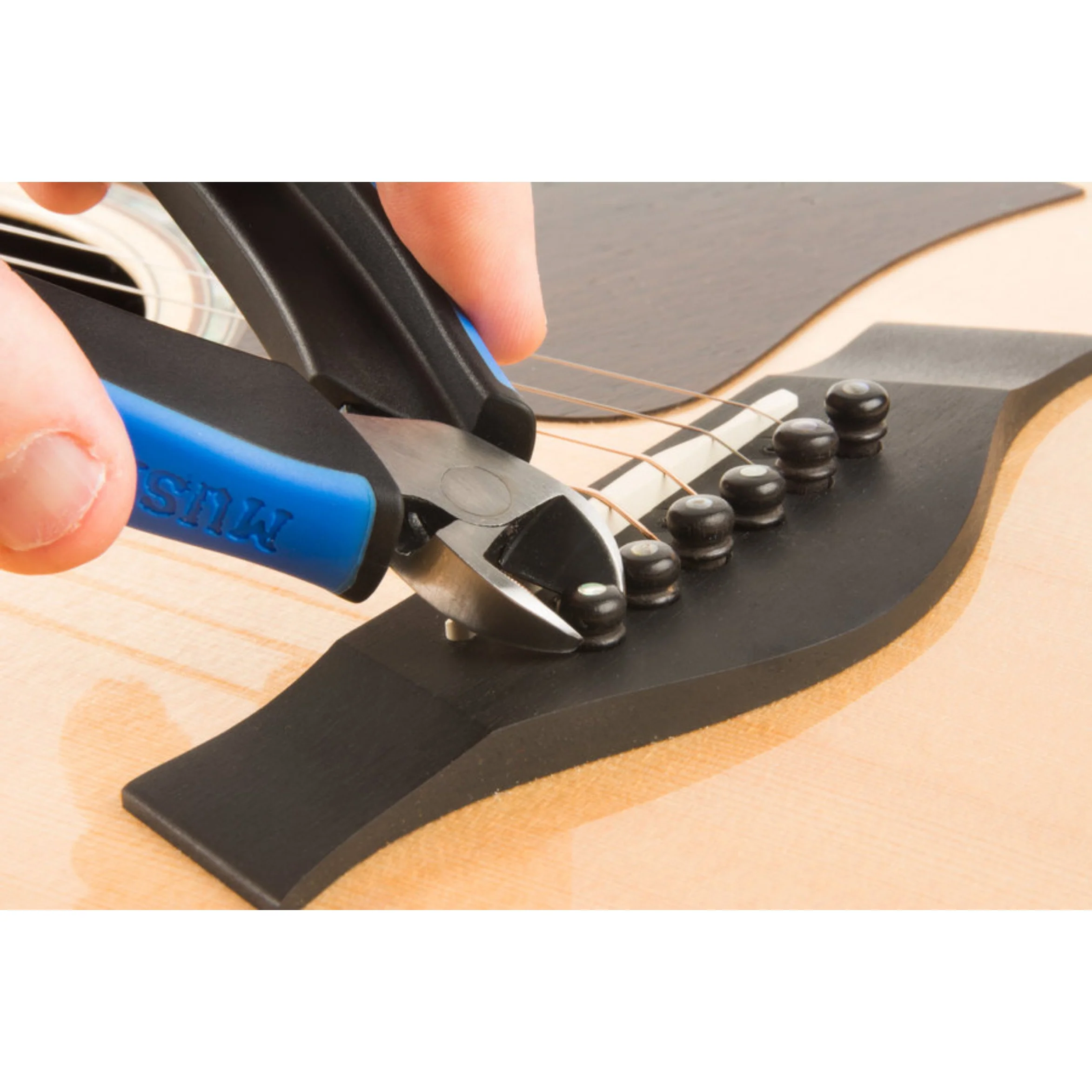 Music Nomad MN226 Grip Cutter - Premium String Cutter with Sheath - Image 6