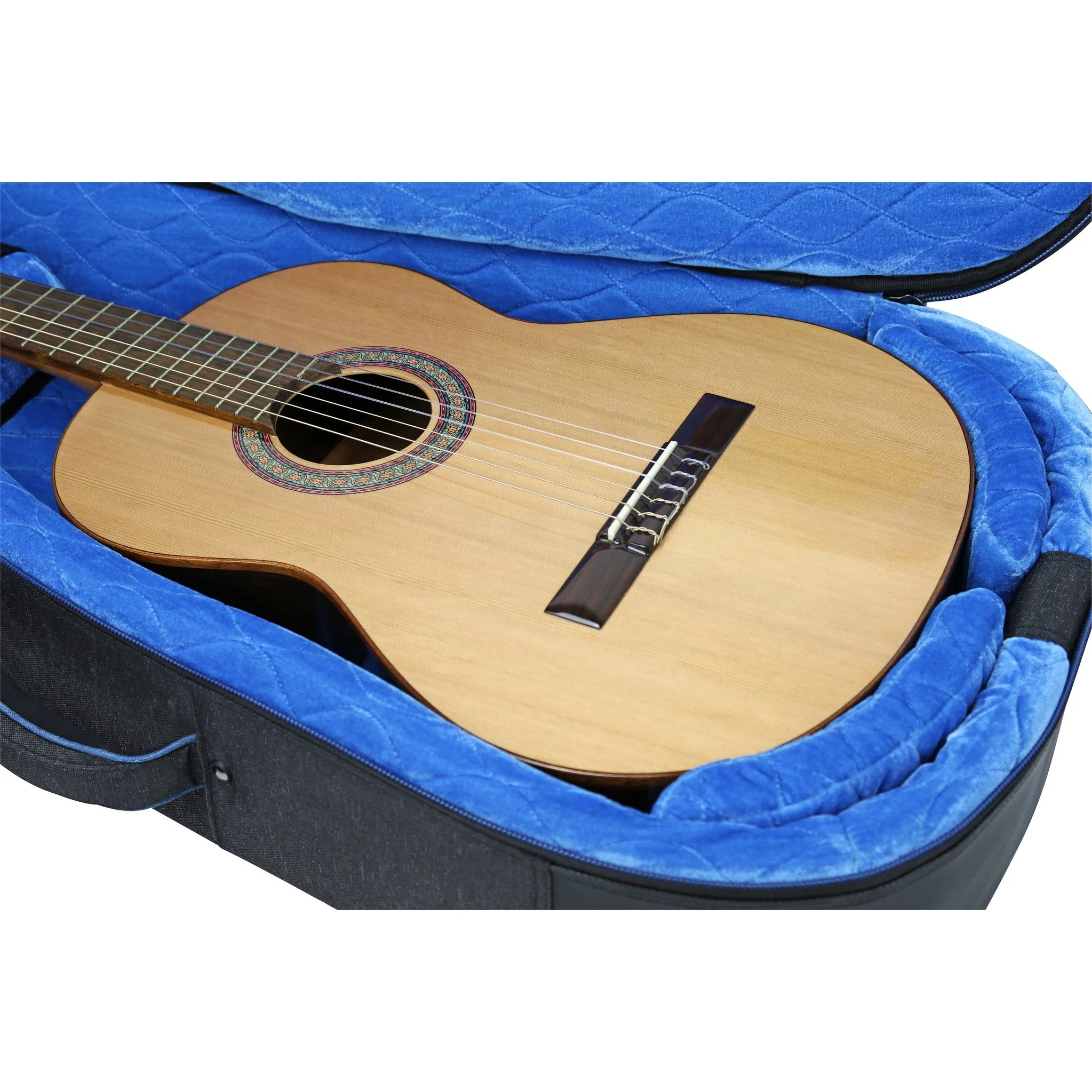 Reunion Blues RBCC3 Voyager Small Body Acoustic or Classical Case - Image 5