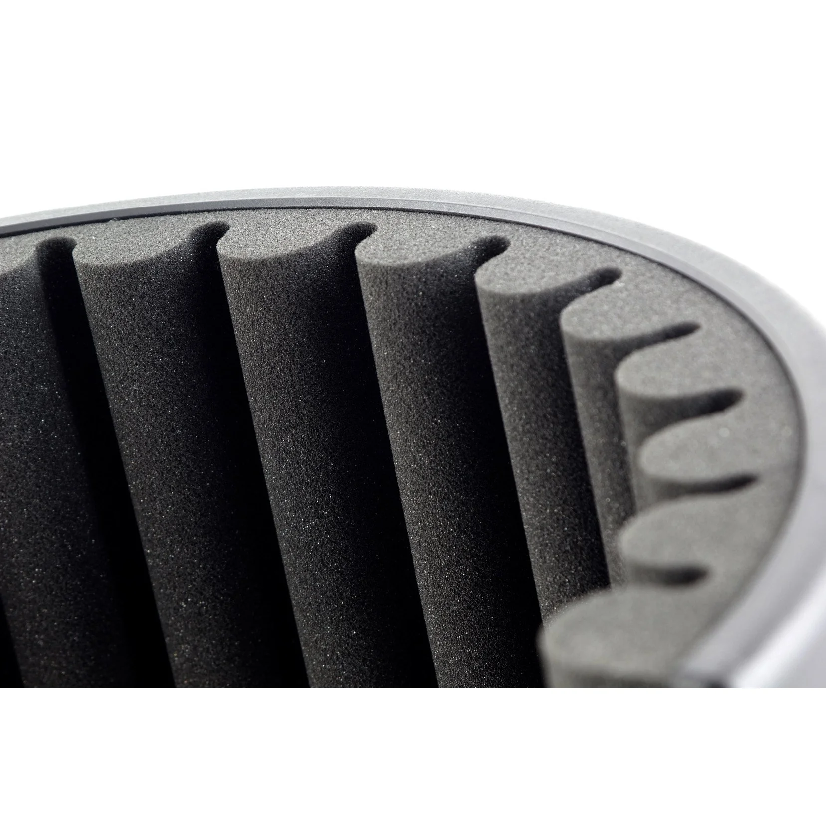 sE Electronics RF-X Reflection Filter for Vocals, Standard Foam - Image 3