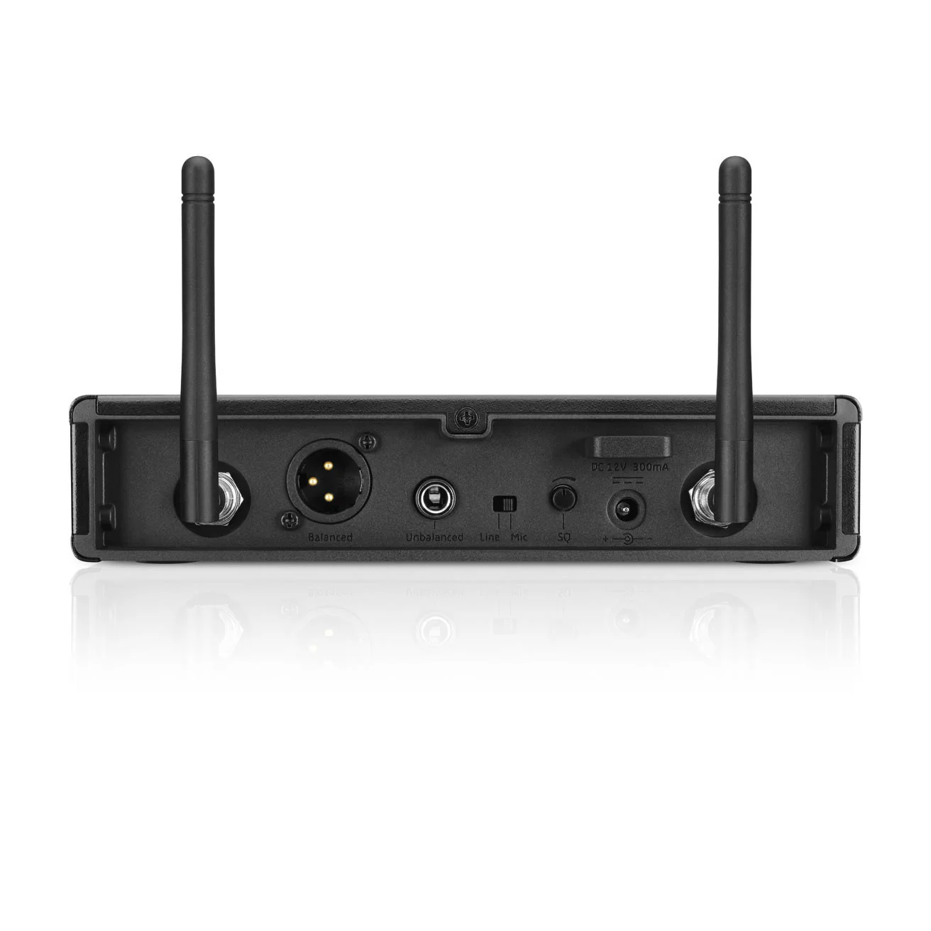 Sennheiser XSW-2-865-A Wireless Handheld Microphone Rackable System, e865 Capsule, Cardioid, Dynamic, AA Batt, Freq 548-572 MHz - Image 2