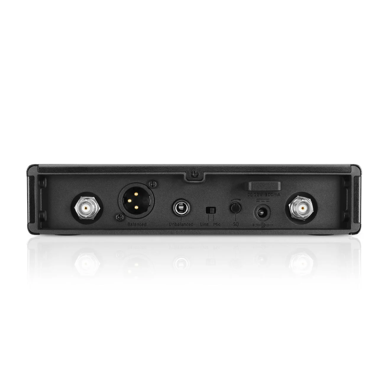 Sennheiser XSW-2-865-A Wireless Handheld Microphone Rackable System, e865 Capsule, Cardioid, Dynamic, AA Batt, Freq 548-572 MHz - Image 3