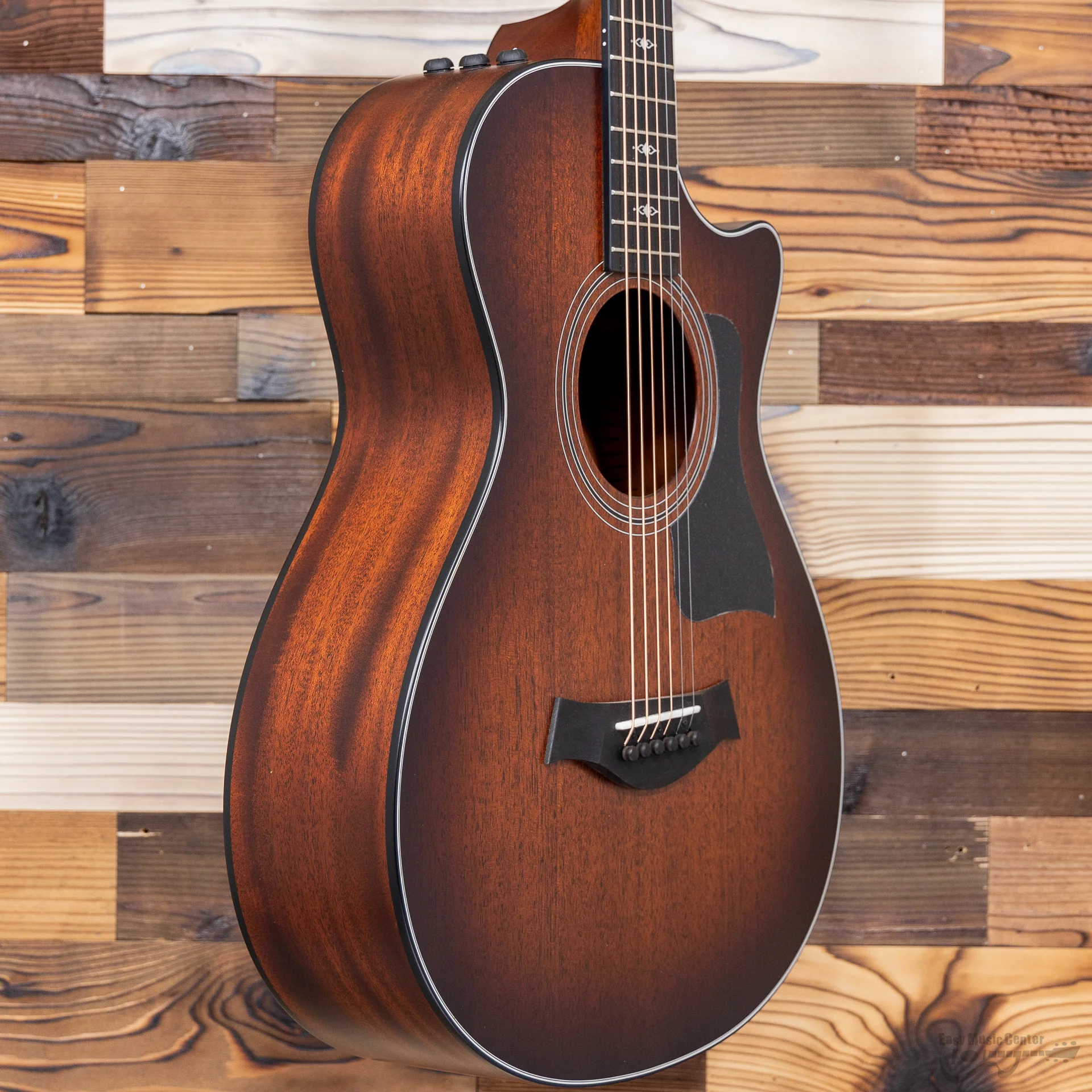 Taylor 322CE-12-FRET Grand Concert 12 Fret Acoustic-Electric Guitar (#1205223067) - Image 4