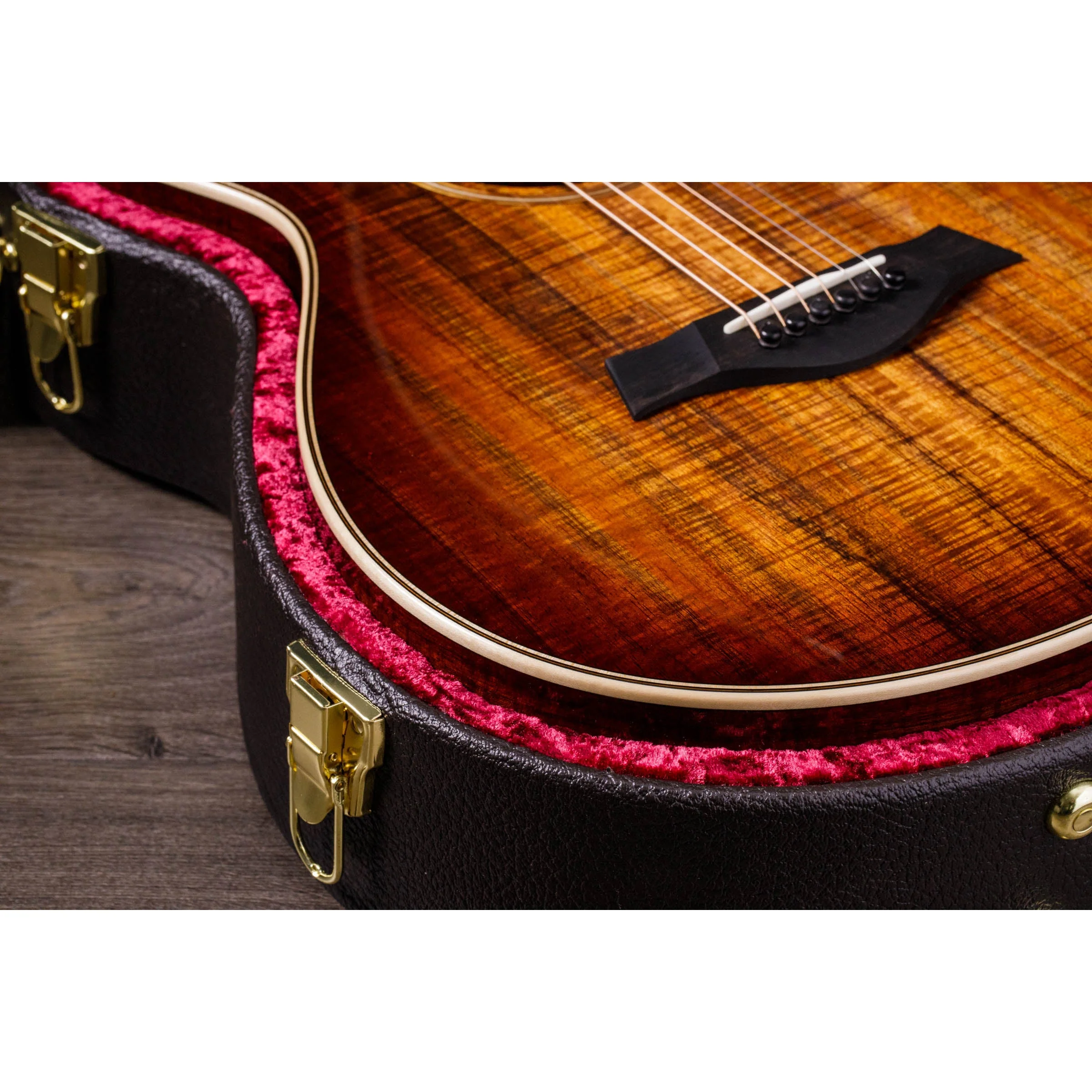 Taylor K22CE-12-FRET Grand Concert 12 Fret - All Koa, Cutaway, Electronics - Image 15
