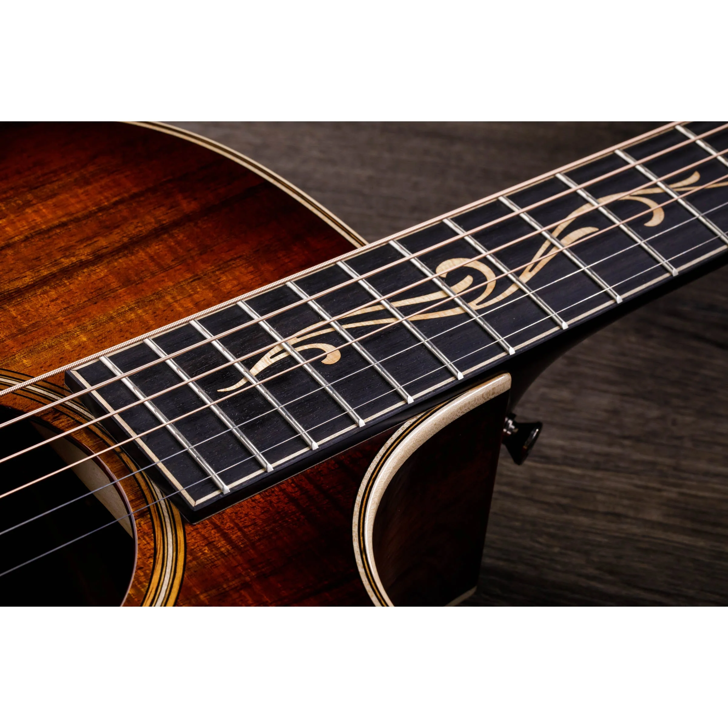 Taylor K22CE-12-FRET Grand Concert 12 Fret - All Koa, Cutaway, Electronics - Image 9