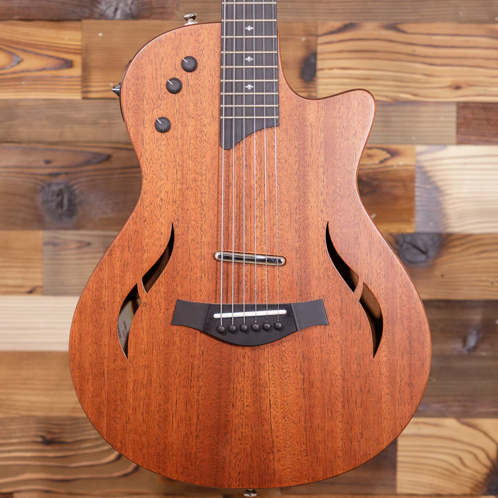 Taylor T5Z-CLASSIC-MAH Thinline Acoustic-Electric Guitar, Mahogany (1209094098) - Image 3